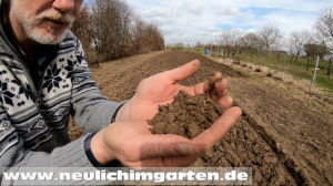 Gartenboden lockern